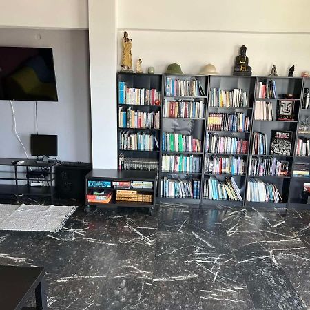Alimos Marina Huge 3Bd Apartment Athens Exterior photo